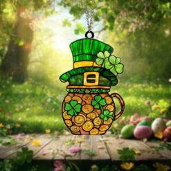 St. Patrick's Day Suncatcher Vibrant Irish Luck Window Decoration for Festive Home Decor and Holiday Celebrations, Celebrate St. Patrick's Day with a unique suncatcher, vibrant Irish designs, and a touch of festive charm