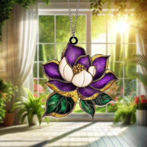 Mardi Gras Magnolia Suncatcher Handmade Elegant Window Decor Unique Gift for Mardi Gras and Floral Lovers Perfect for Home or Celebration, Elegant Window Art