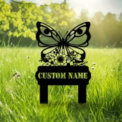Butterfly Metal Garden Sign for Outdoor Decor Durable and Weatherproof Decoration for Butterfly Lovers, Patios and Garden Enthusiasts, Add a touch of beauty with this butterfly metal garden sign
