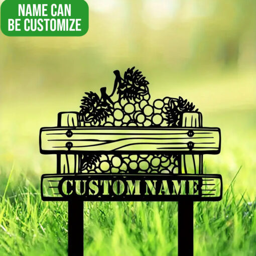 Fruit Farm Metal Garden Sign for Outdoor Decor Durable Weatherproof Decoration for Fruit Lovers and Farm-Themed Gardens, Bring a touch of farm charm with this fruit farm metal garden sign